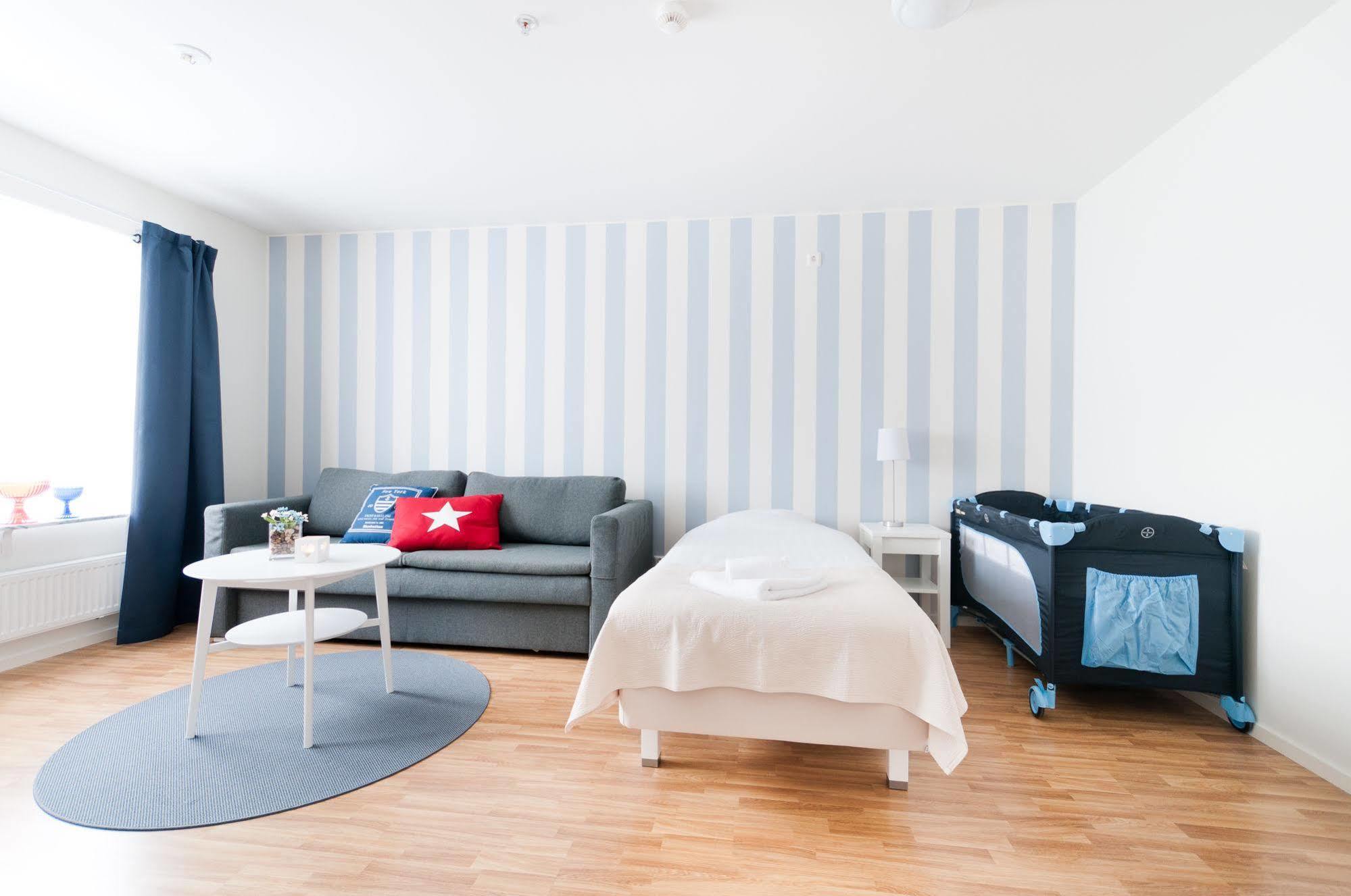 Attendo Park Hotell Huddinge Esterno foto